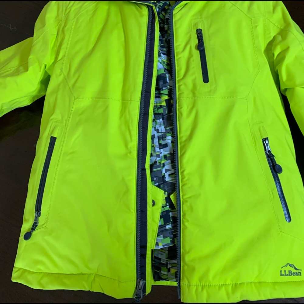 COPY - Boys LLBean Bright Yellow Snow/Ski/Snowboard Coat - size M 10-12